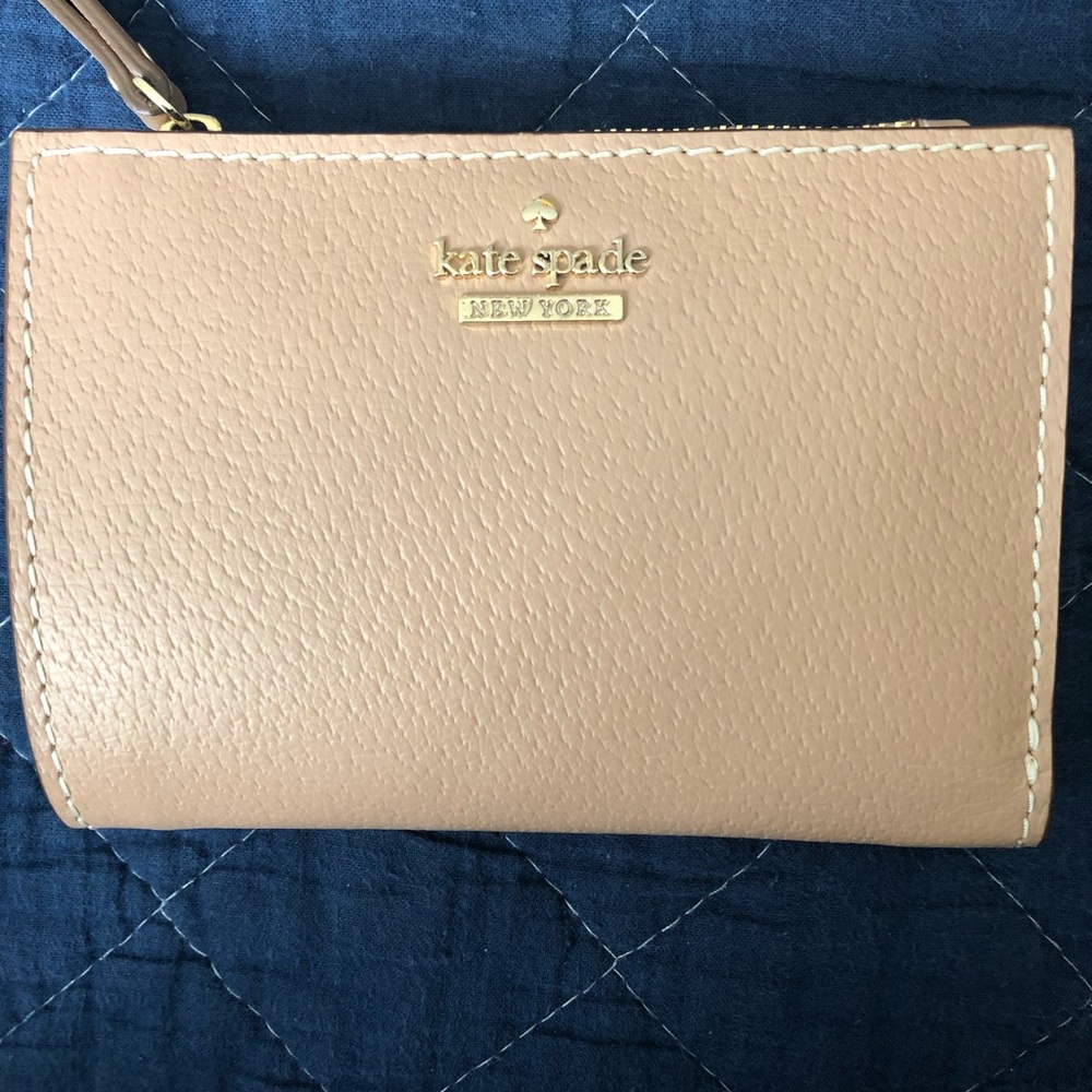 Kate spade wallet make an offer!